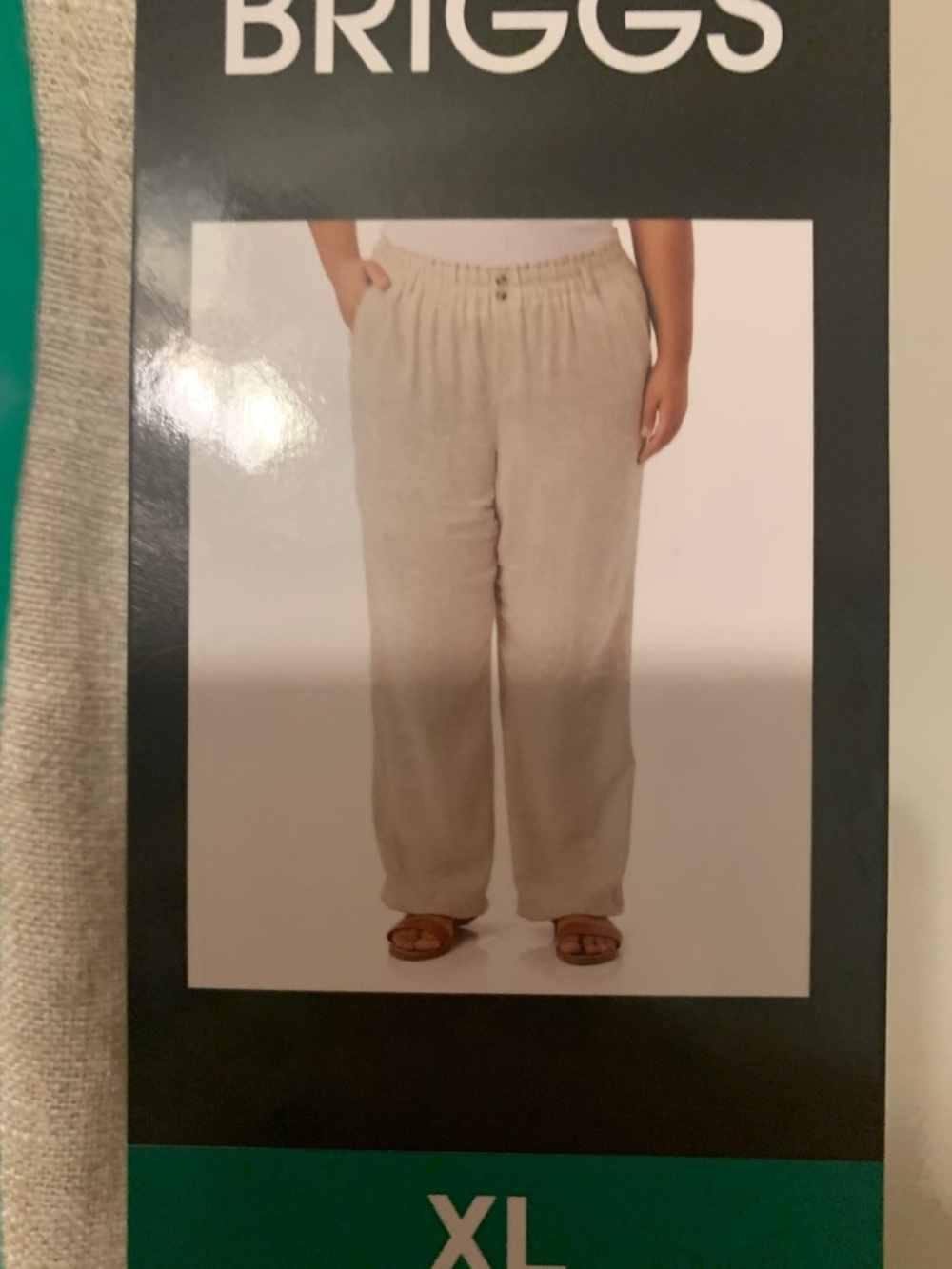 New woman’s Briggs New York Wide-Leg Pants in Beige. Size XL